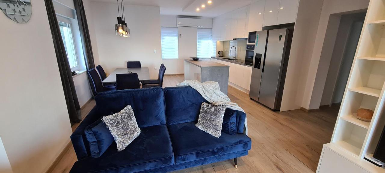 Luxury Apartment Isabel Волоско Екстериор снимка